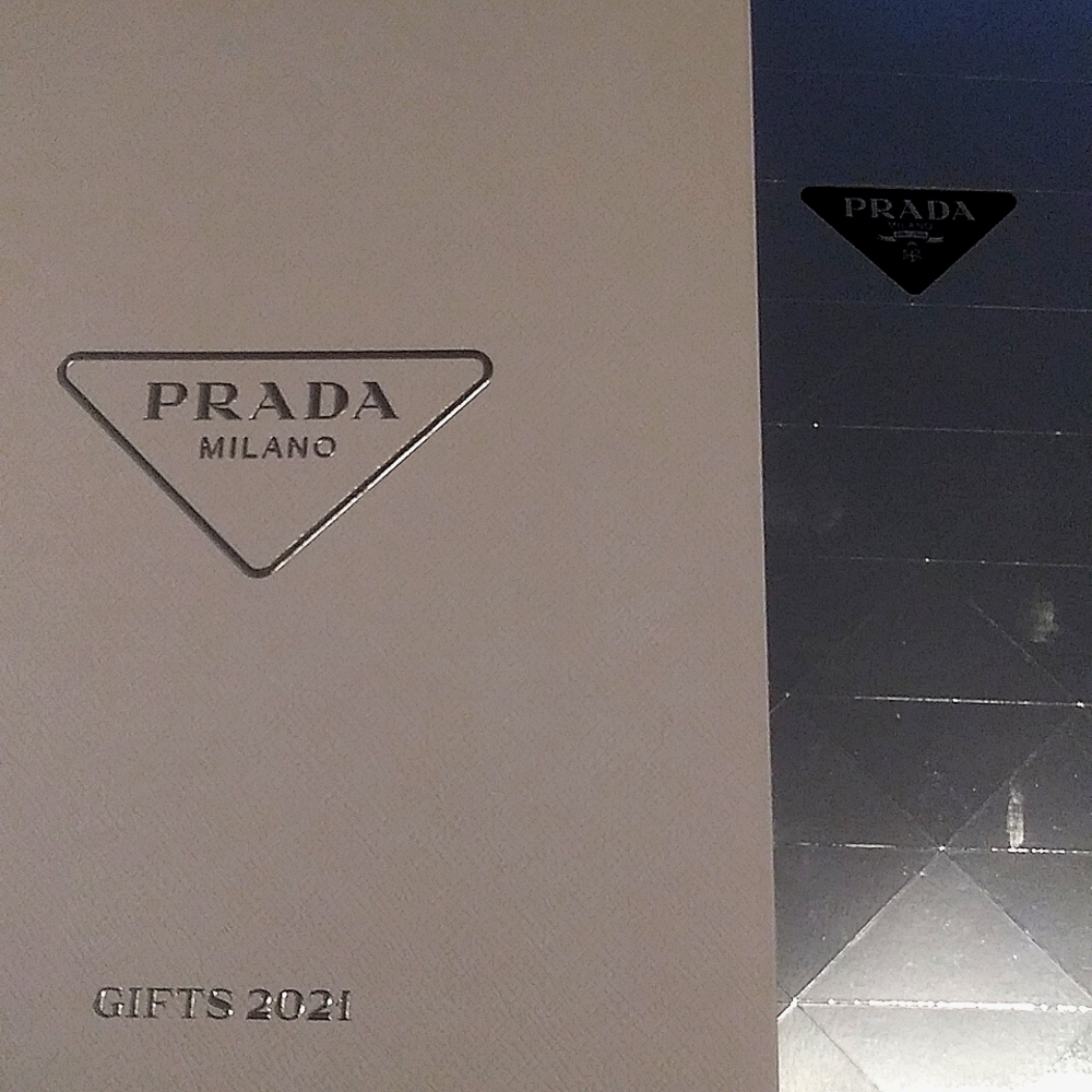 New 2 Prada Magazines Catalog Issues 2021 Gifts, December 2021 Runway Collection